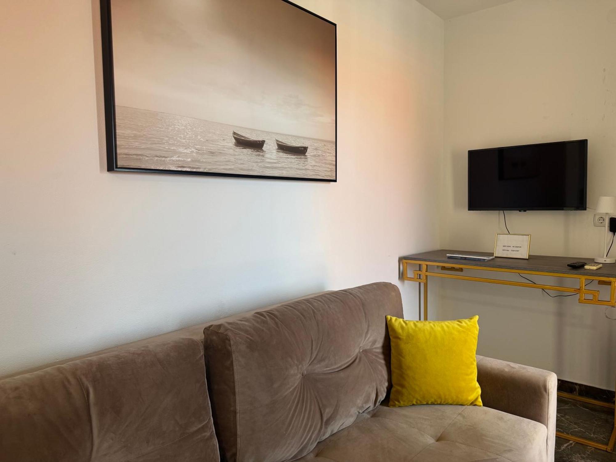 Apartments Orhidelia Njivice Ngoại thất bức ảnh