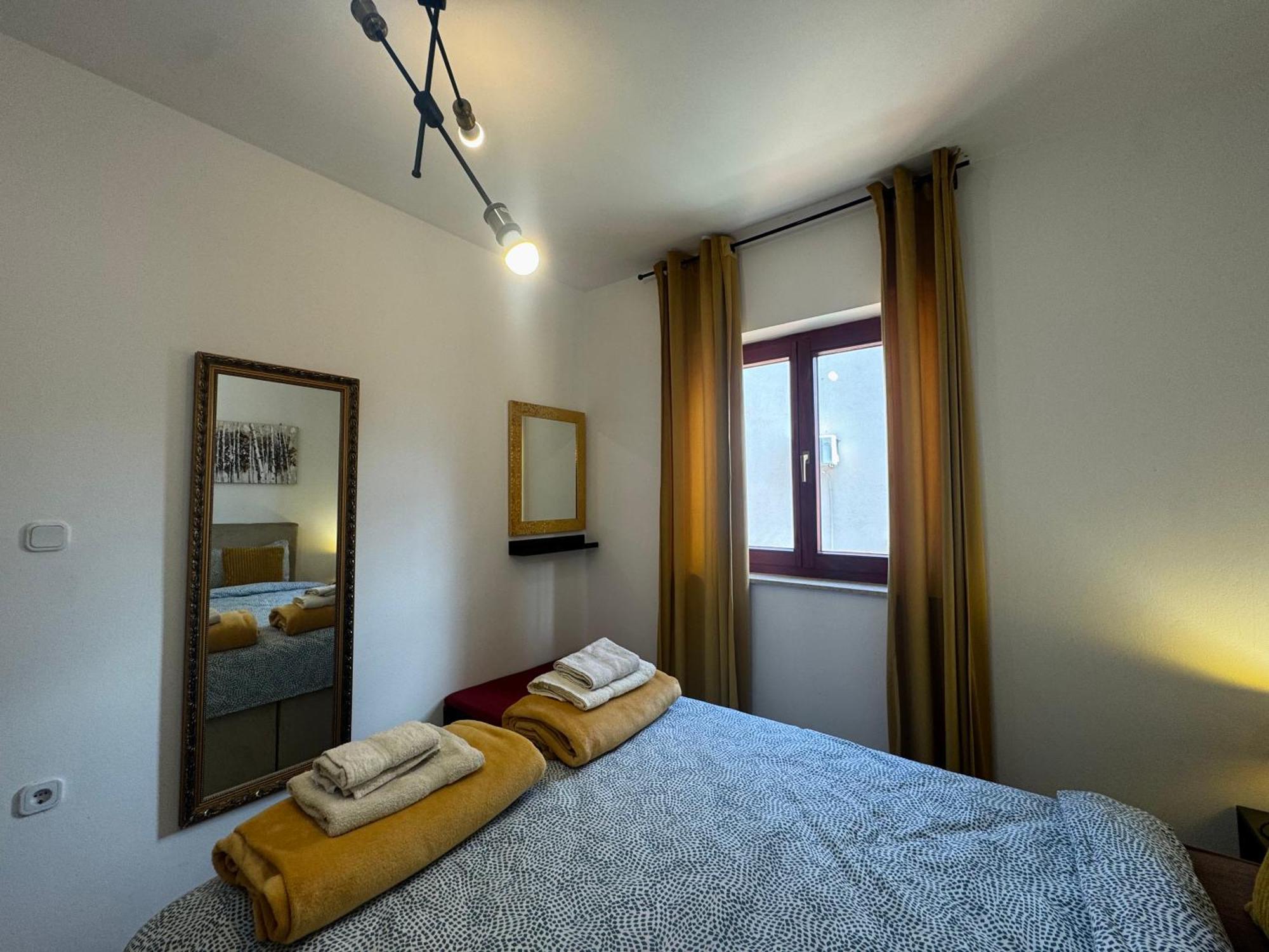 Apartments Orhidelia Njivice Ngoại thất bức ảnh