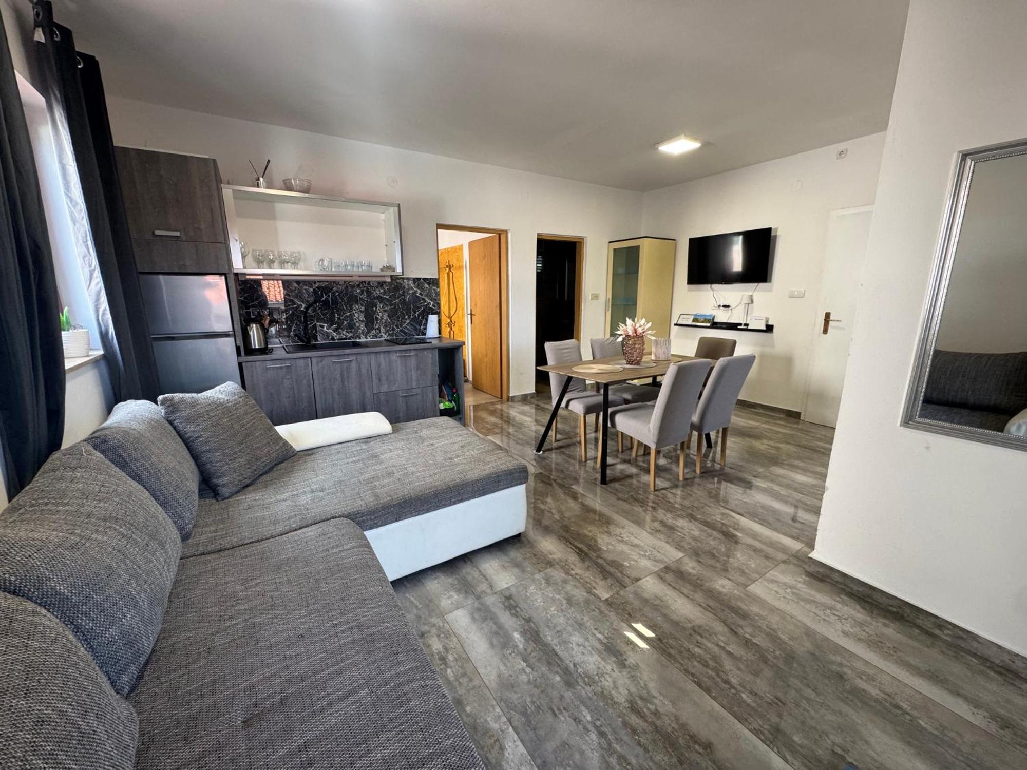 Apartments Orhidelia Njivice Ngoại thất bức ảnh